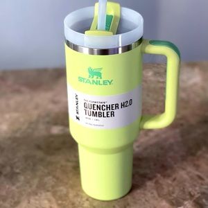 Stanley Quencher H2.0 FlowState Tumbler  40oz